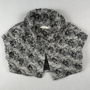 Cannisse Faux Fur Coat Women’s 1 Black White Cropped‎ Sleeveless Bulgaria